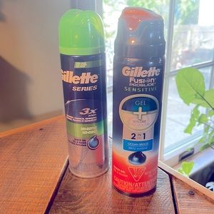 LAST CHANCE!! GOING TO GOODWILL!!! Set of 2 Gillette Mens sensitive shaving gel
